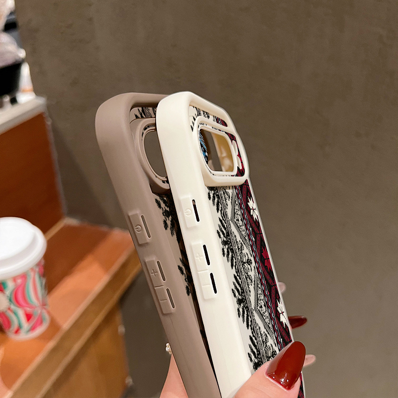 Vintage Totem Pattern Phone Ca - Google Pixel 8A recension och pris
